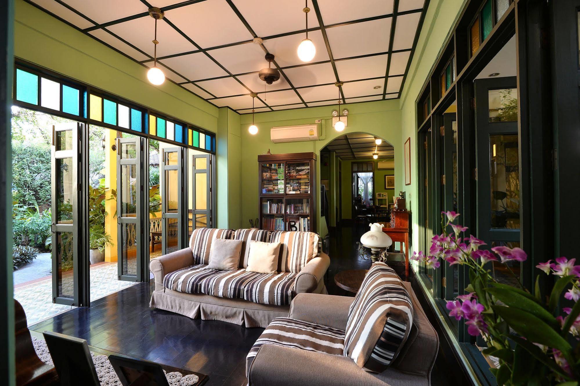 Baan Pra Nond Bed & Breakfast 방콕 외부 사진