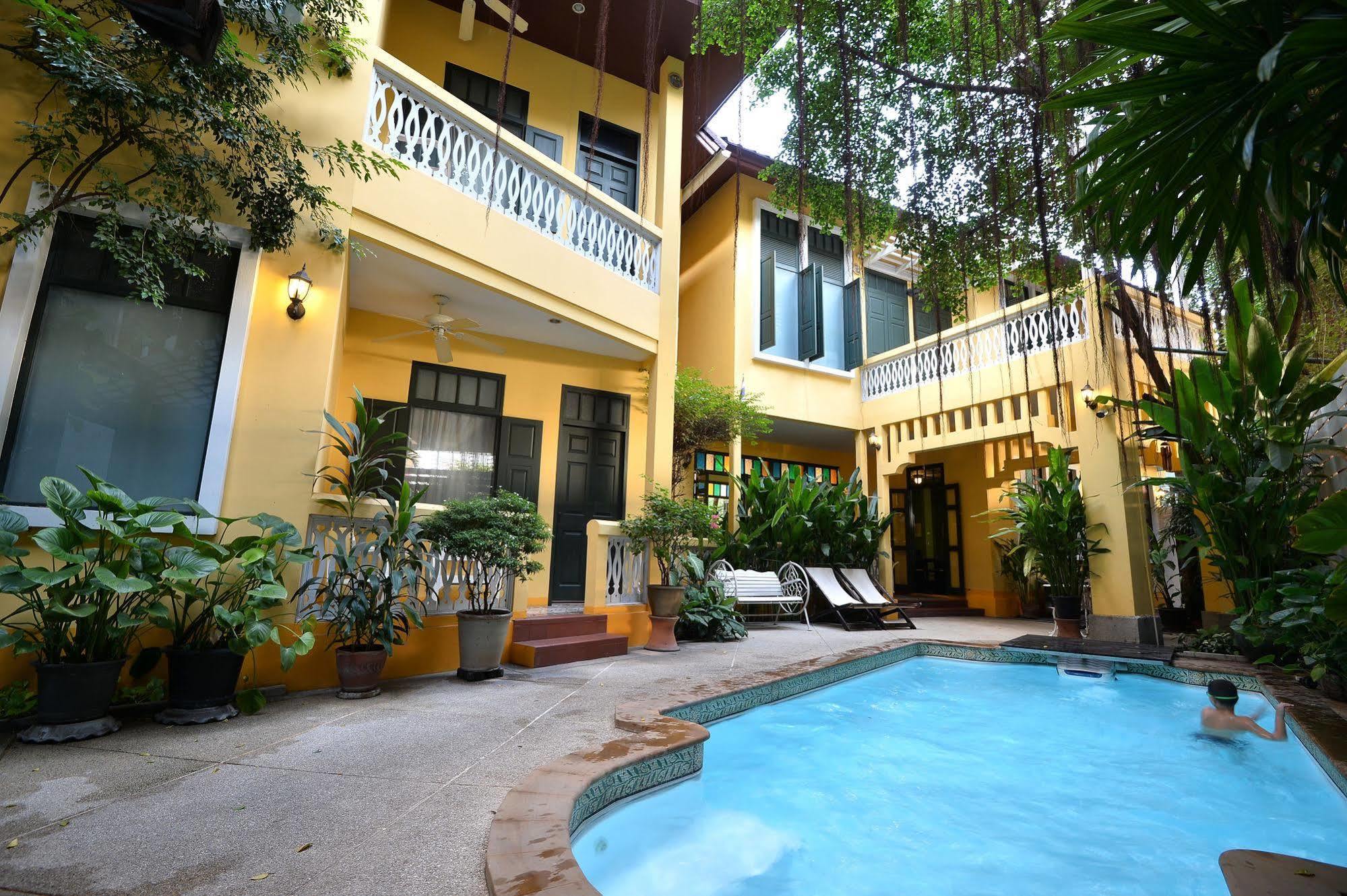 Baan Pra Nond Bed & Breakfast 방콕 외부 사진