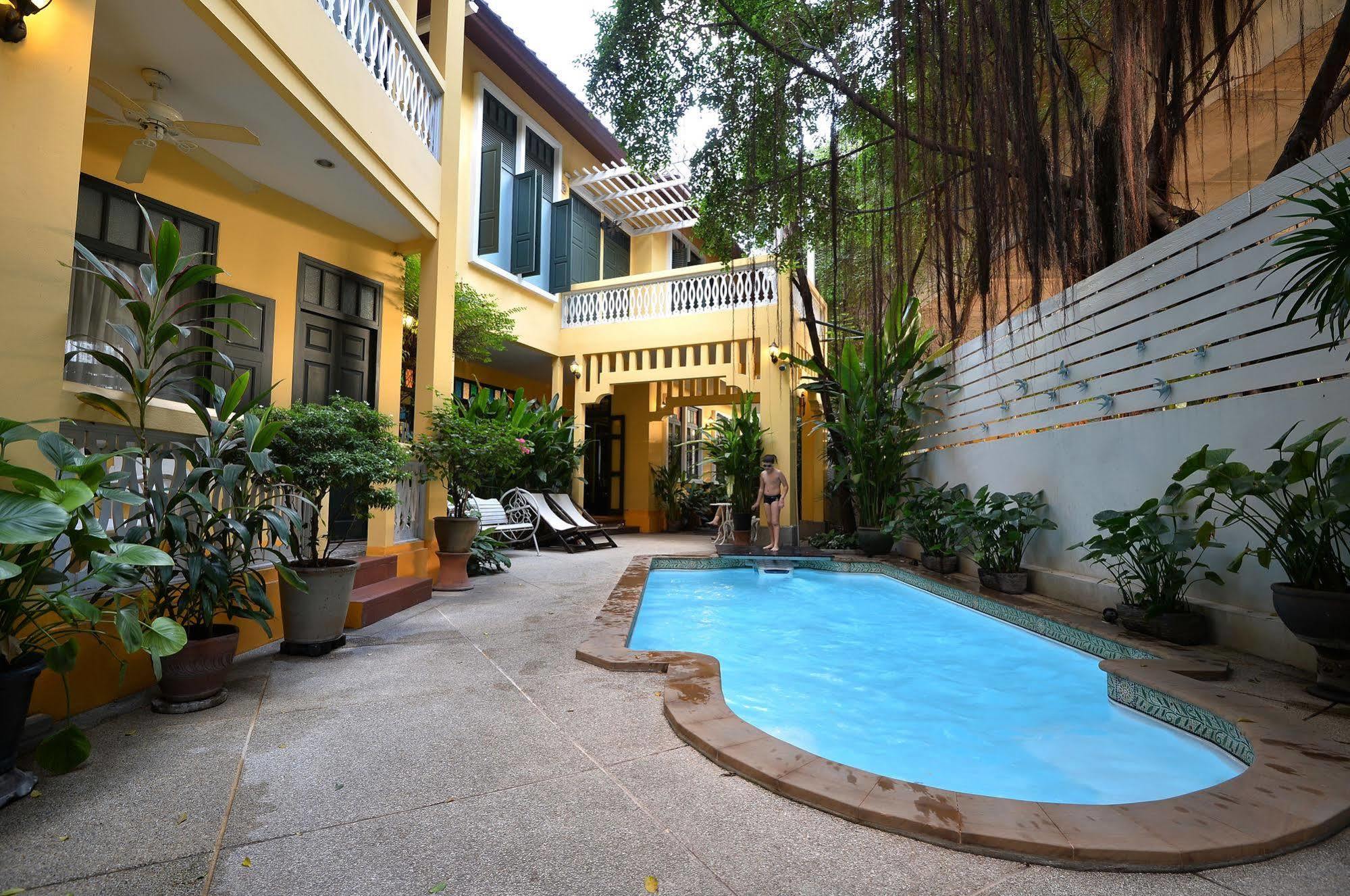 Baan Pra Nond Bed & Breakfast 방콕 외부 사진